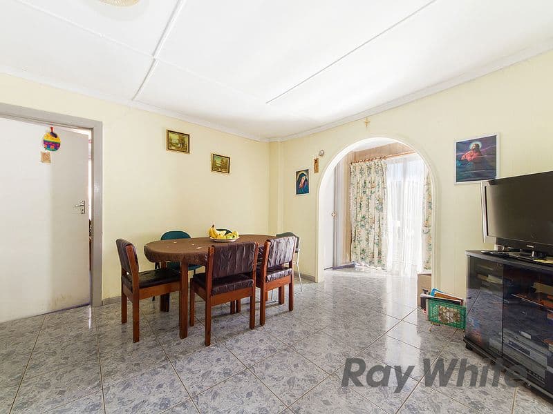 29 Erica Avenue, St Albans VIC 3021, St Albans - Thumbnail 6
