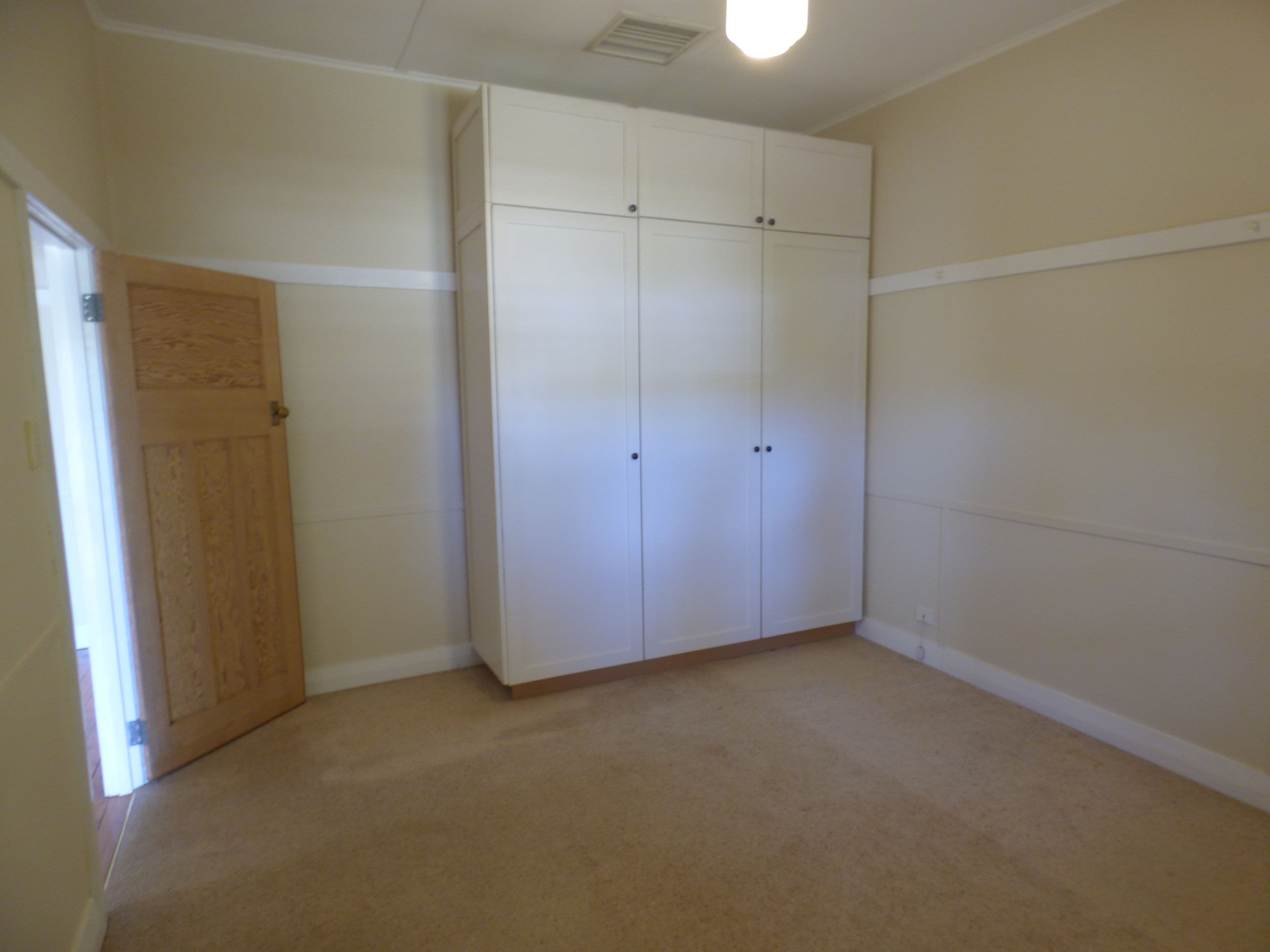 92-94 Cowper Street, Footscray - Thumbnail 5
