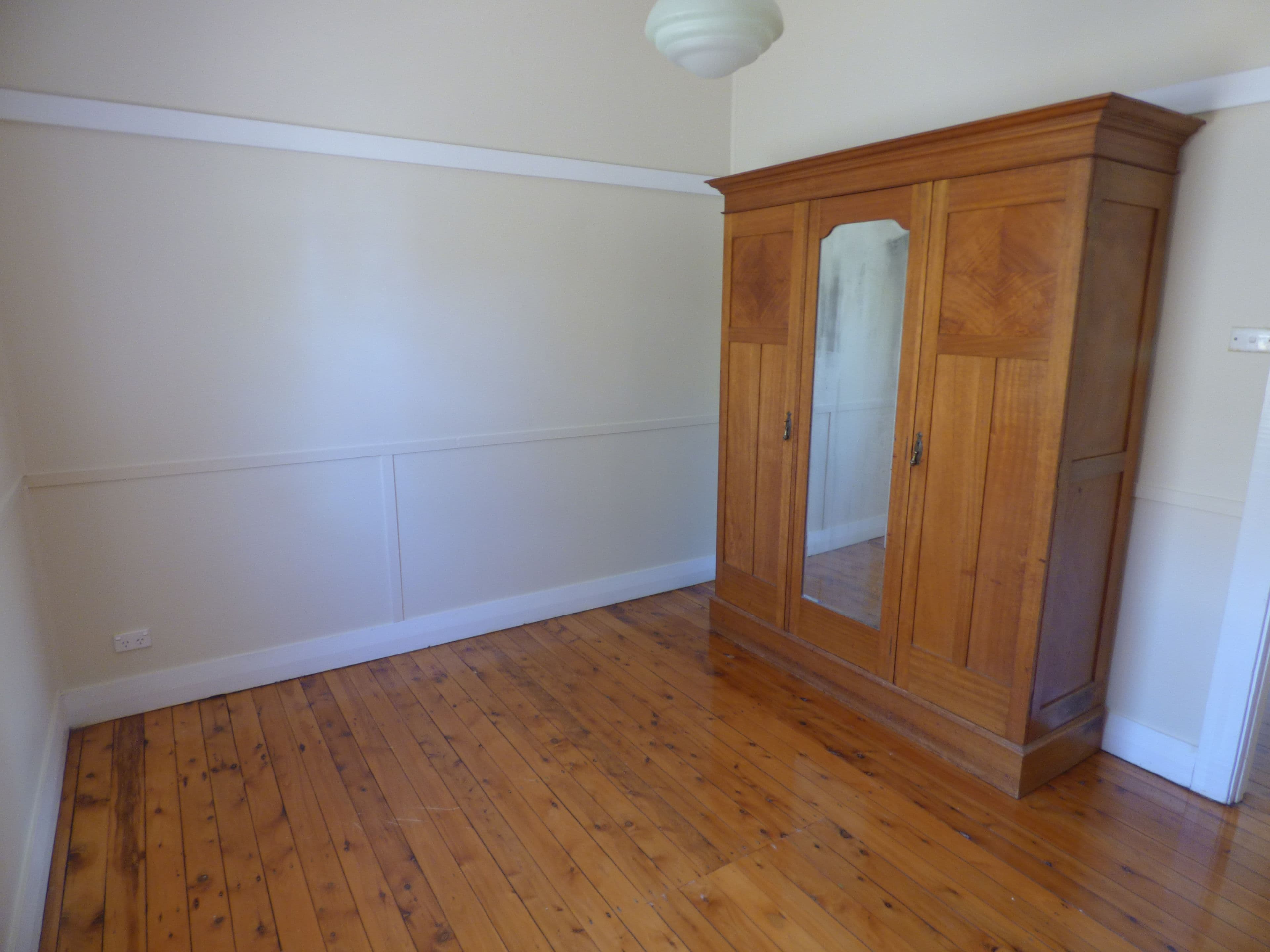 92-94 Cowper Street, Footscray - Thumbnail 6