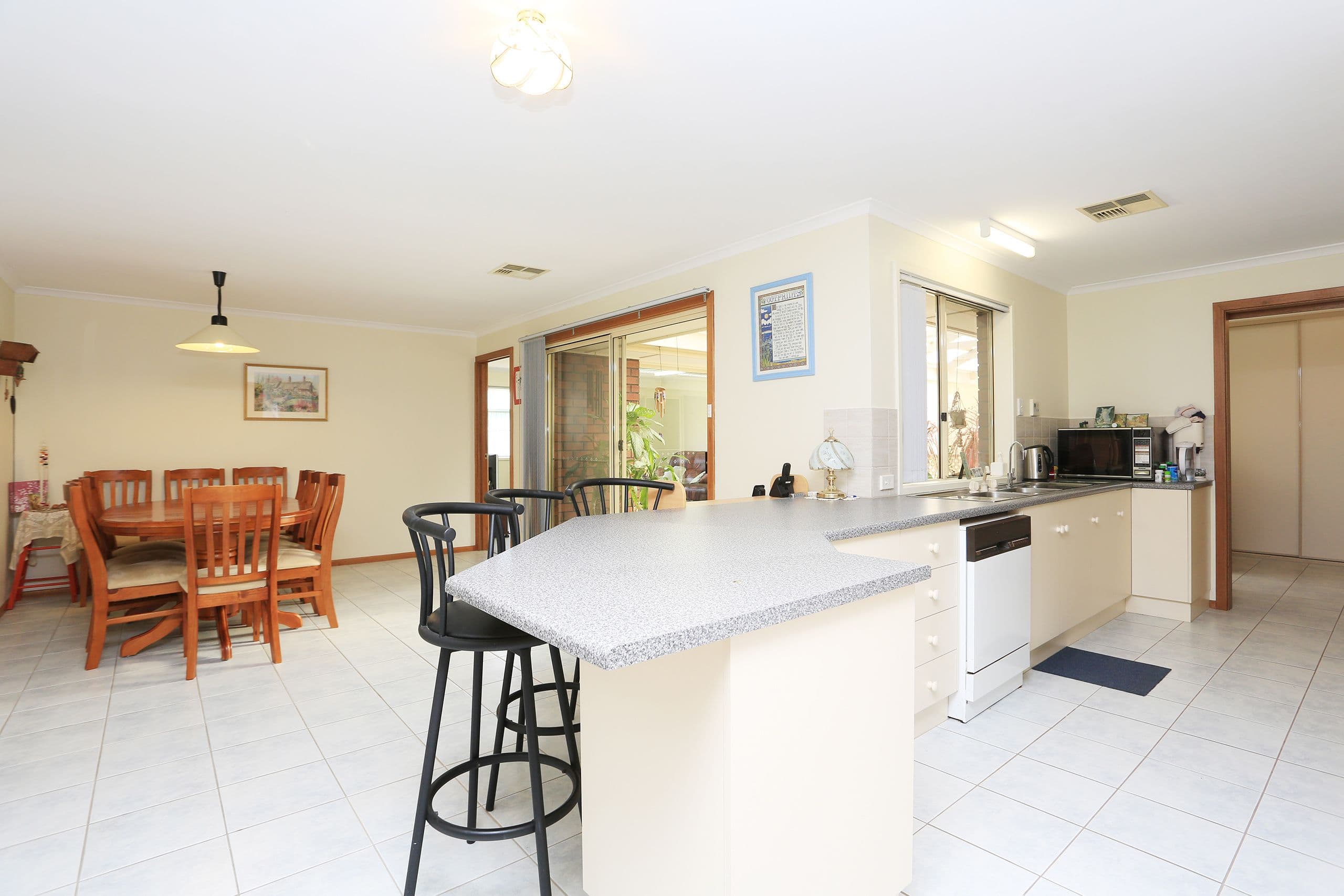 5 Barton Street, Nuriootpa SA 5355, Nuriootpa - Thumbnail 4