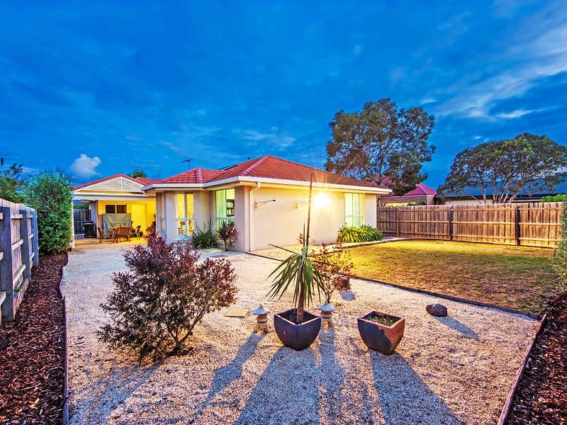 9 Caledonian Way, POINT COOK VIC 3030, Point Cook - Thumbnail 2