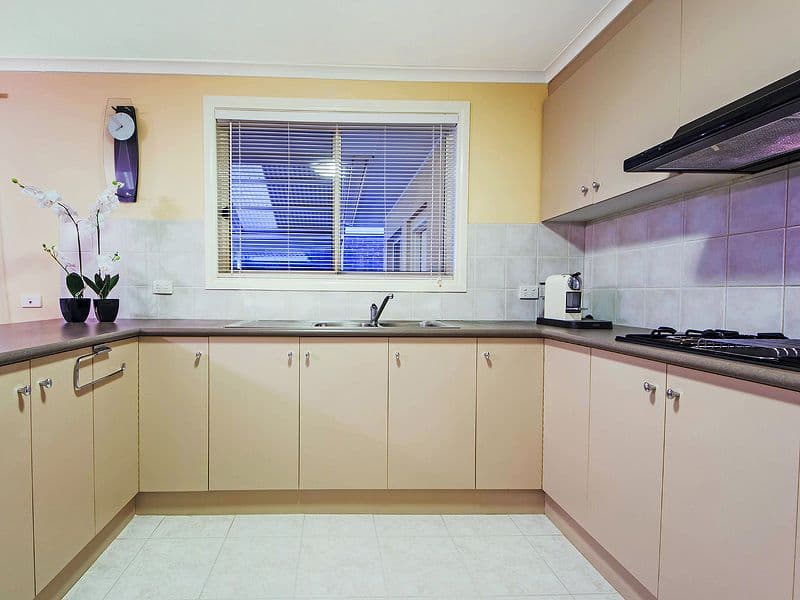 9 Caledonian Way, POINT COOK VIC 3030, Point Cook - Thumbnail 7