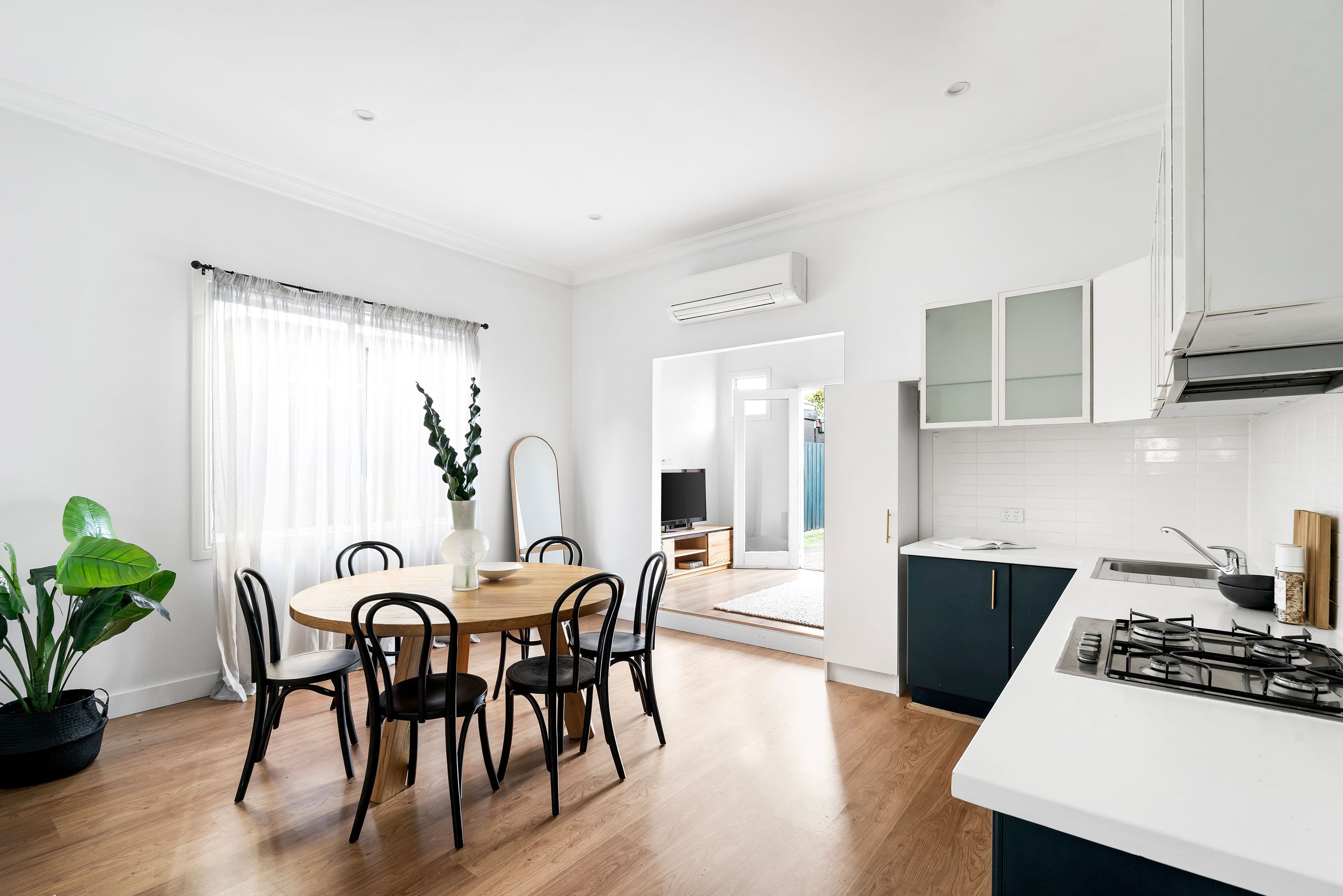 89 North Road, Newport VIC 3015, Newport - Thumbnail 3