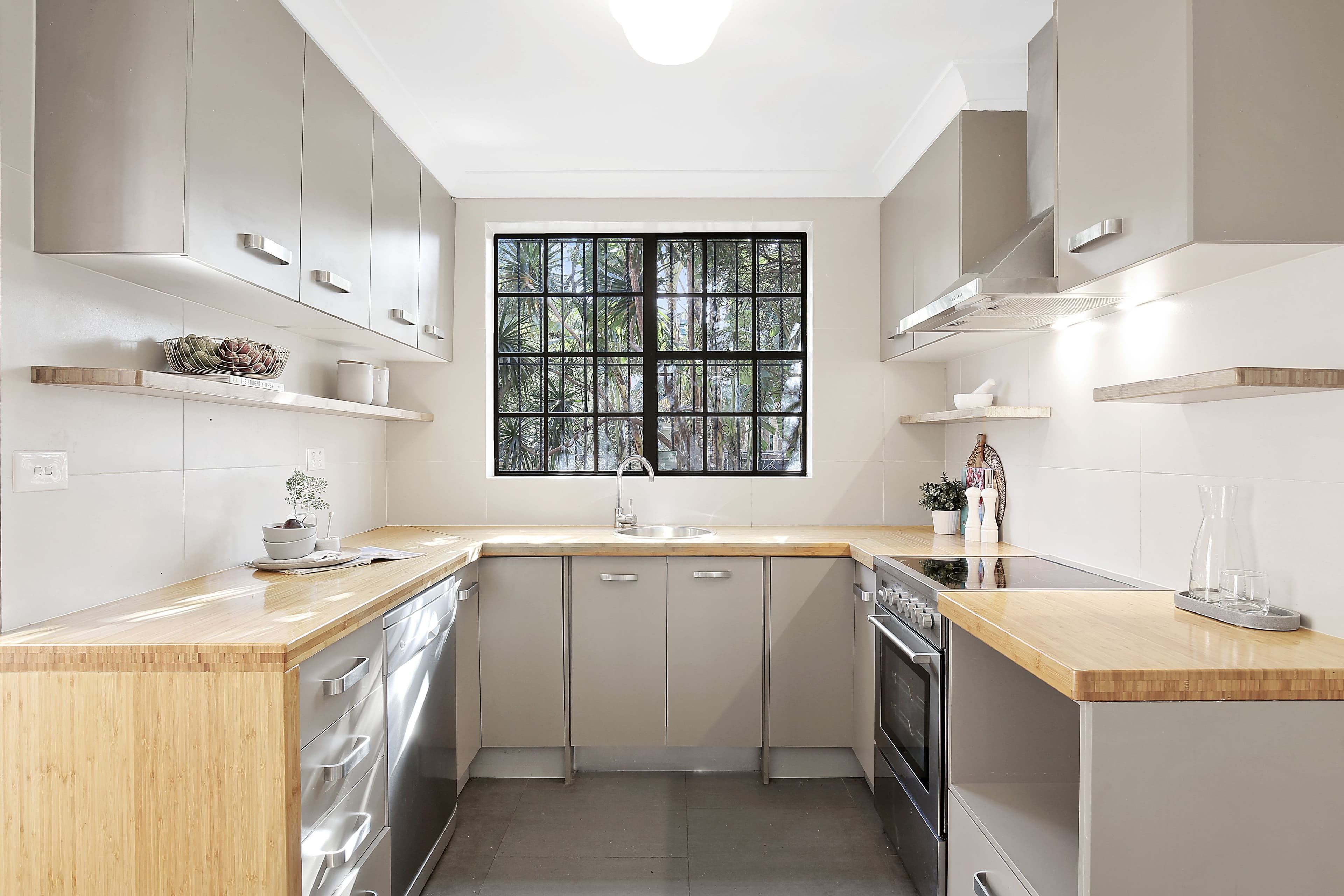 1 Iredale Street, Newtown - Thumbnail 6