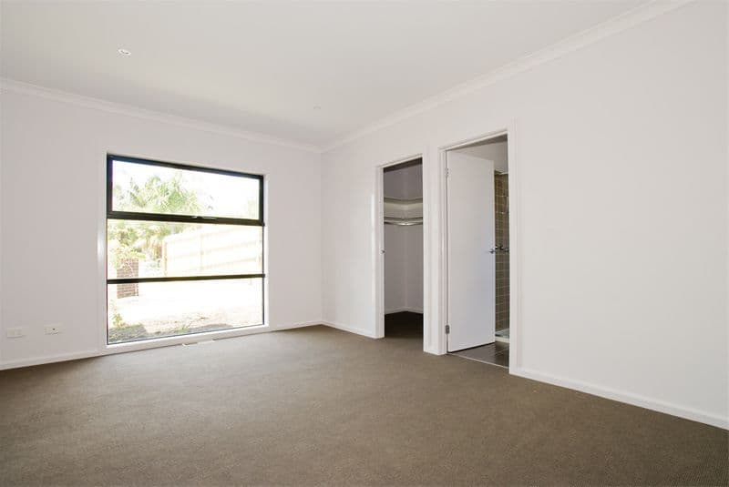 19  Tornaros Avenue, PENRITH, Penrith - Thumbnail 7