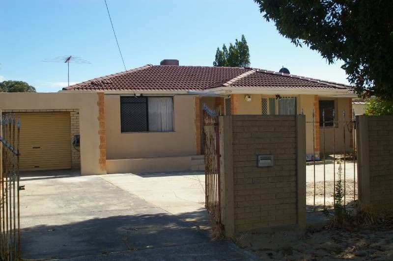 23 Tendring Way, GIRRAWHEEN WA 6064, Girrawheen - Image 1