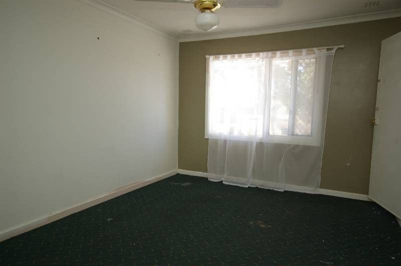 23 Tendring Way, GIRRAWHEEN WA 6064, Girrawheen - Thumbnail 3
