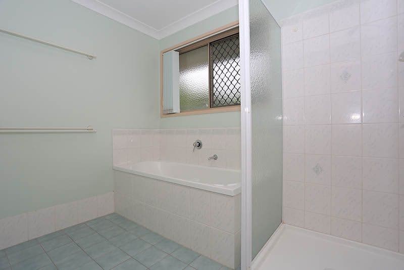 8 Lucinda Close, Sinnamon Park QLD 4073, Sinnamon Park - Thumbnail 8