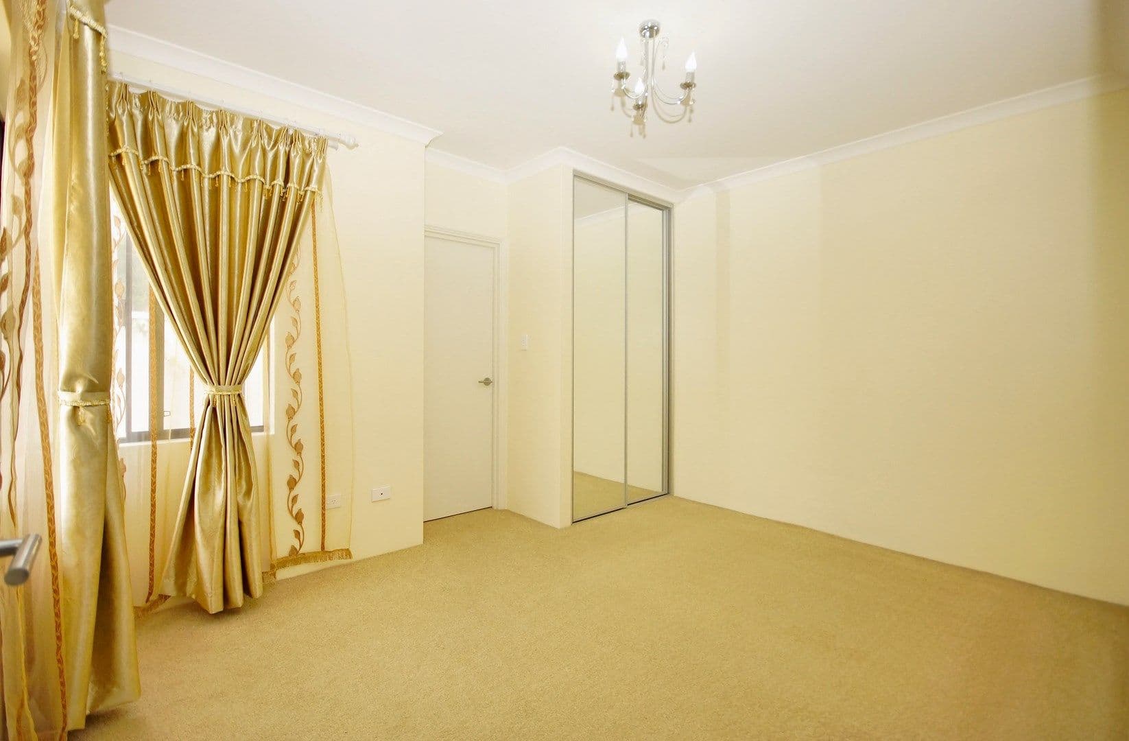 36a Loughton Way, BALGA WA 6061, Balga - Thumbnail 3
