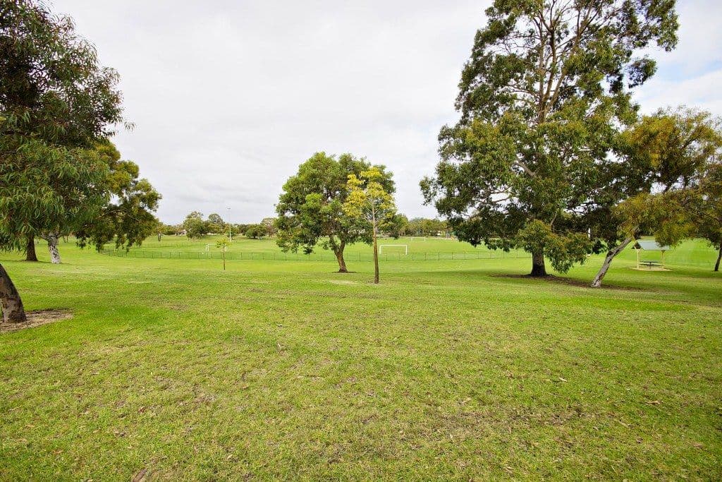 36a Loughton Way, BALGA WA 6061, Balga - Thumbnail 8