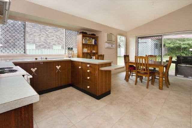 26 Edwards Avenue, BOMADERRY NSW 2541, Bomaderry - Thumbnail 2