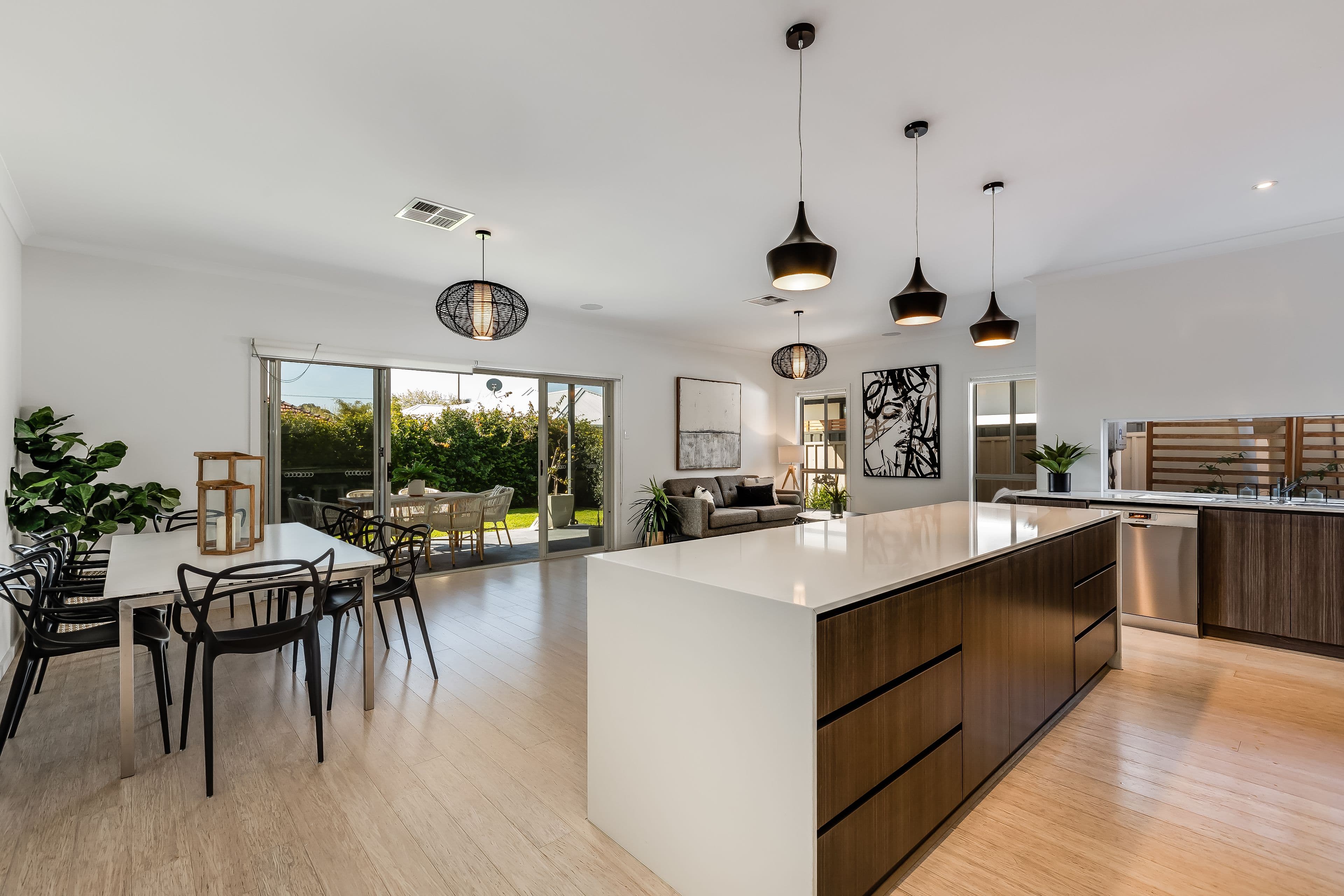 37A Meredith Avenue, Glengowrie SA 5044, Glengowrie - Thumbnail 2