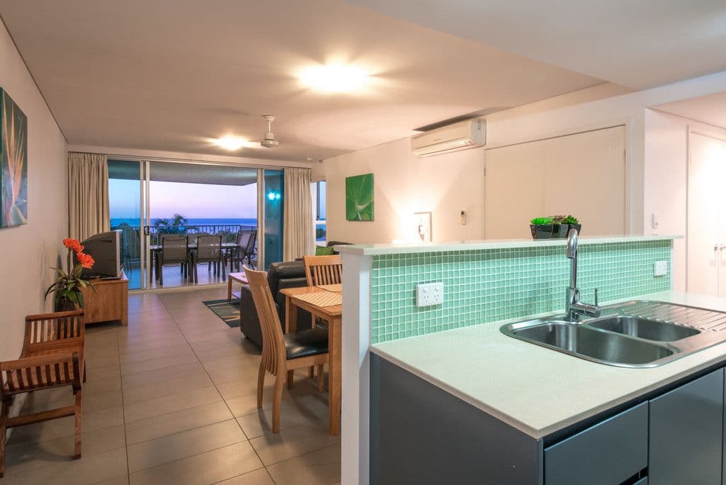 18 Raintree Place, Airlie Beach QLD 4802, Airlie Beach - Thumbnail 4