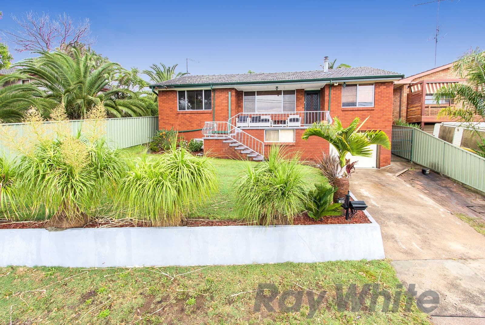 28 Leicester Avenue, Belmont North - Image 1