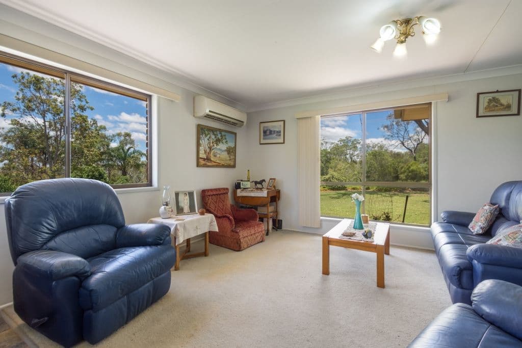 97 Vale Road, Glencoe QLD 4352, Glencoe - Thumbnail 3