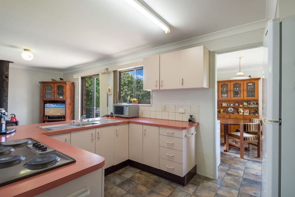 97 Vale Road, Glencoe QLD 4352, Glencoe - Thumbnail 4