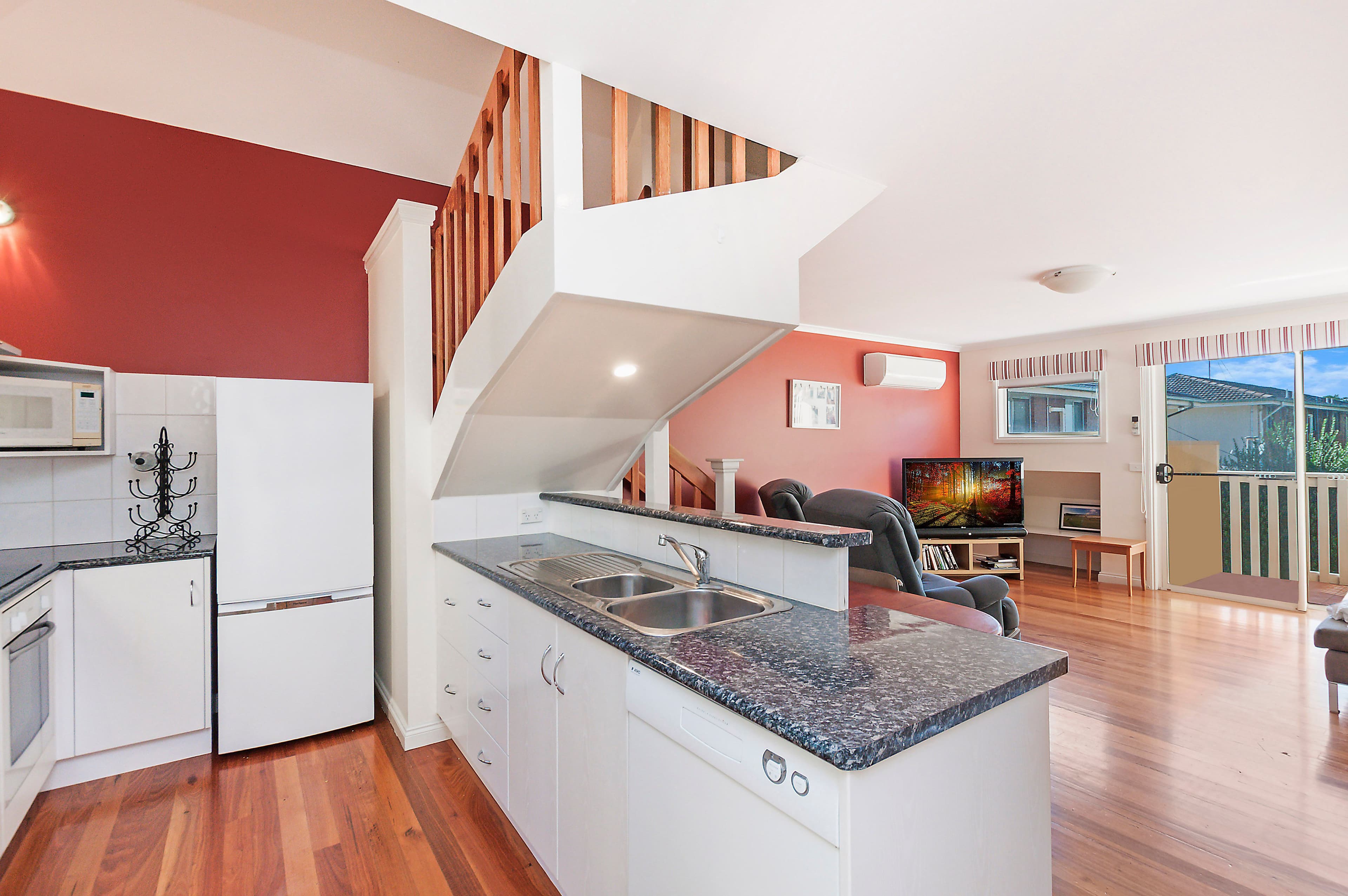 24A Pertobe Road, Warrnambool VIC 3280, Warrnambool - Thumbnail 4