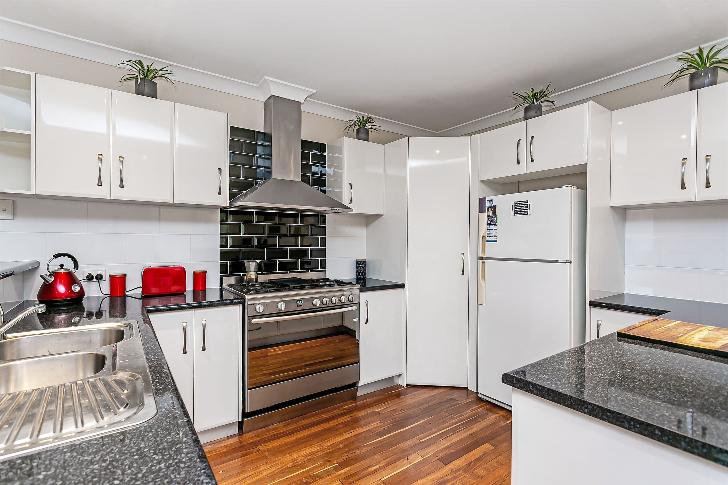 86 Bower Road, Semaphore Park SA 5019, Semaphore Park - Thumbnail 2