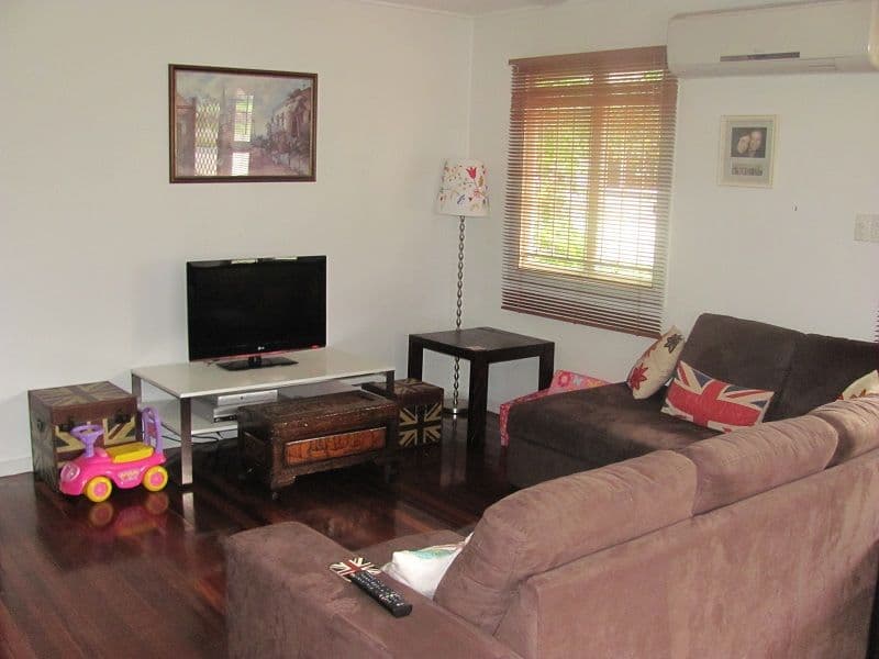 20 Mitchell Street, ARANA HILLS QLD 4054, Arana Hills - Thumbnail 2