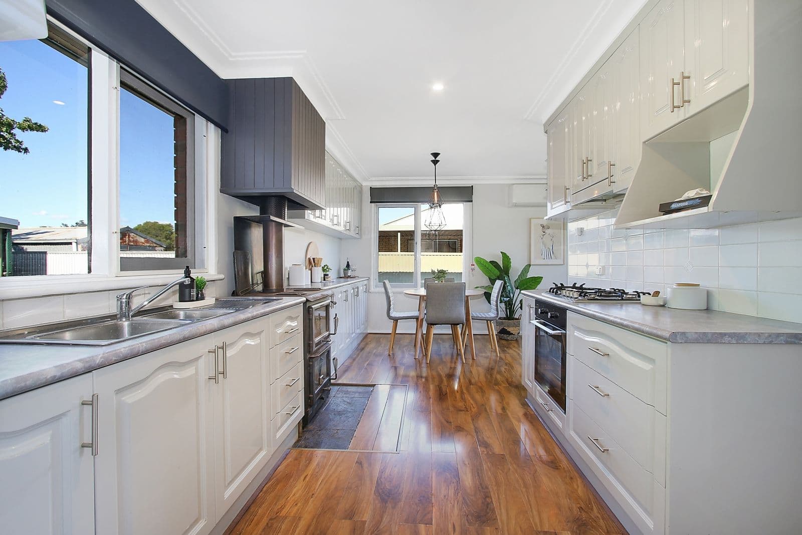 594 Welsh Street, Lavington NSW 2641, Lavington - Thumbnail 5