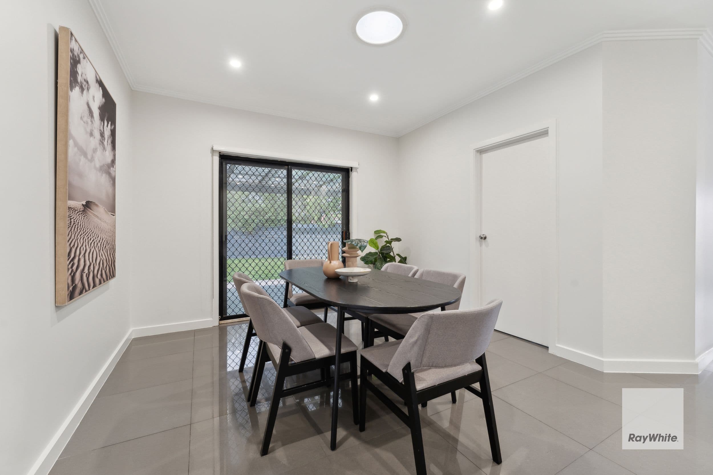 17 Rutherglen Way, Taylors Lakes VIC 3038, Taylors Lakes - Thumbnail 6
