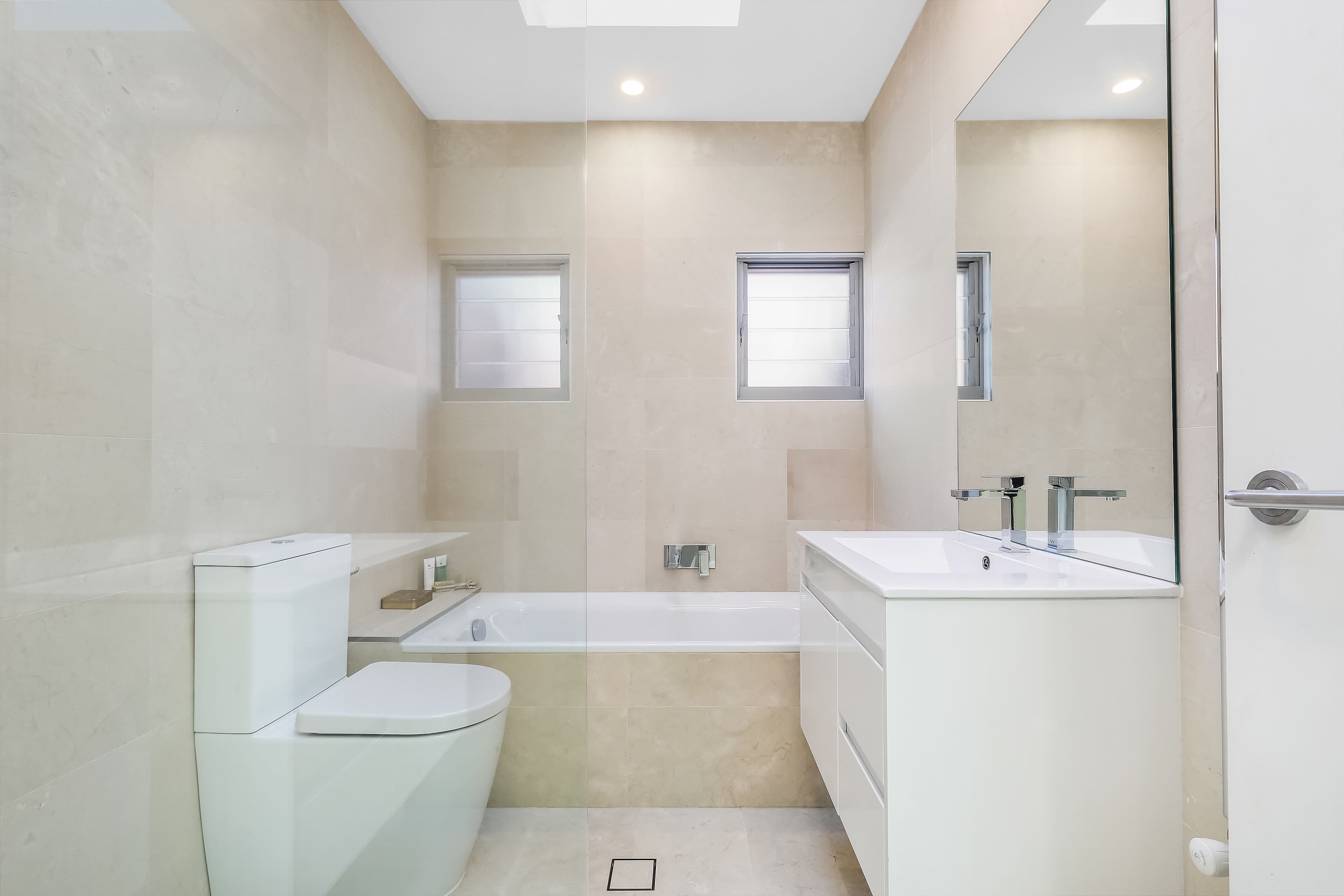 172 Wellington Street, Bondi Beach NSW 2026, Bondi Beach - Thumbnail 7