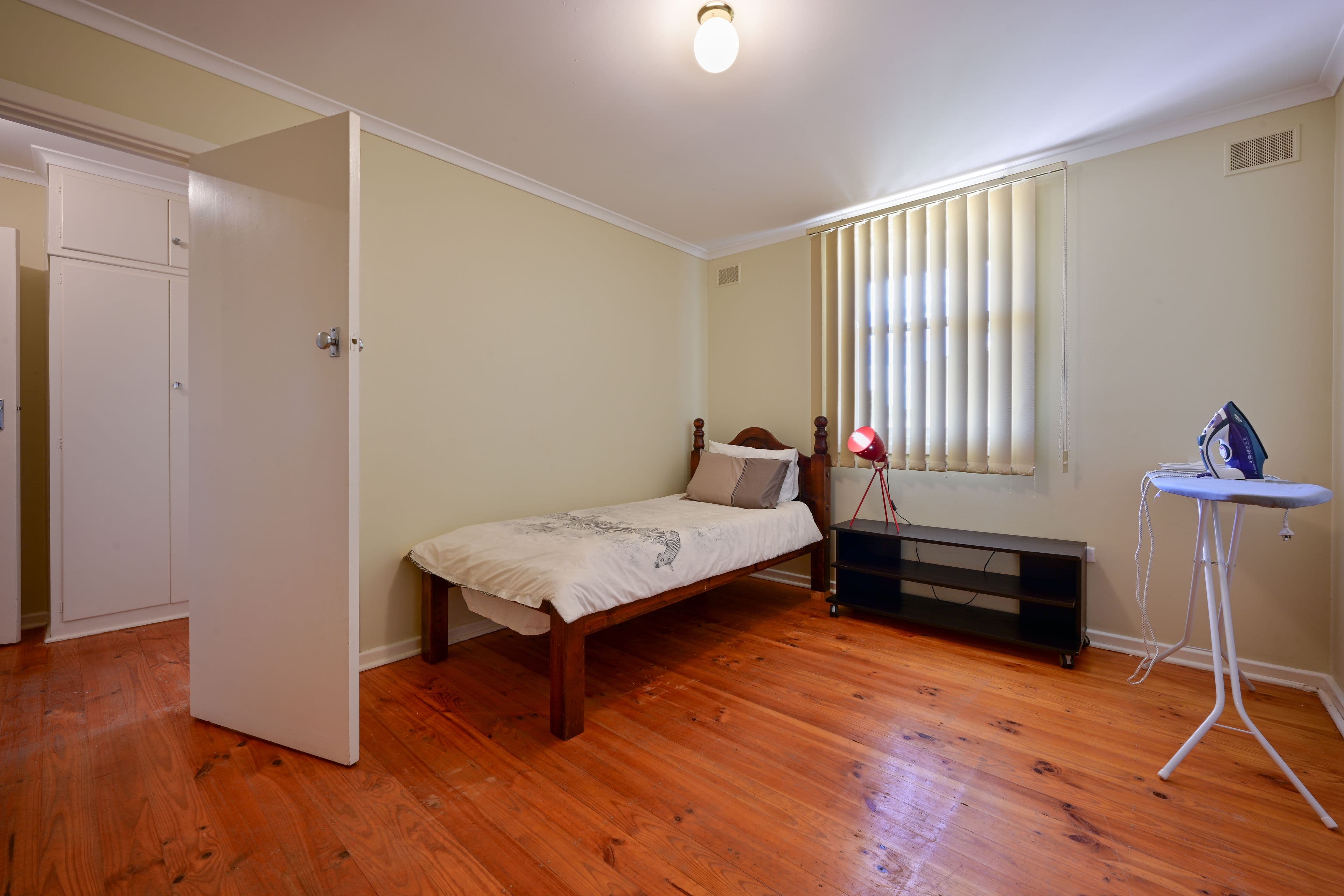 12 Thomas Street, Whyalla Stuart SA 5608, Whyalla Stuart - Thumbnail 6