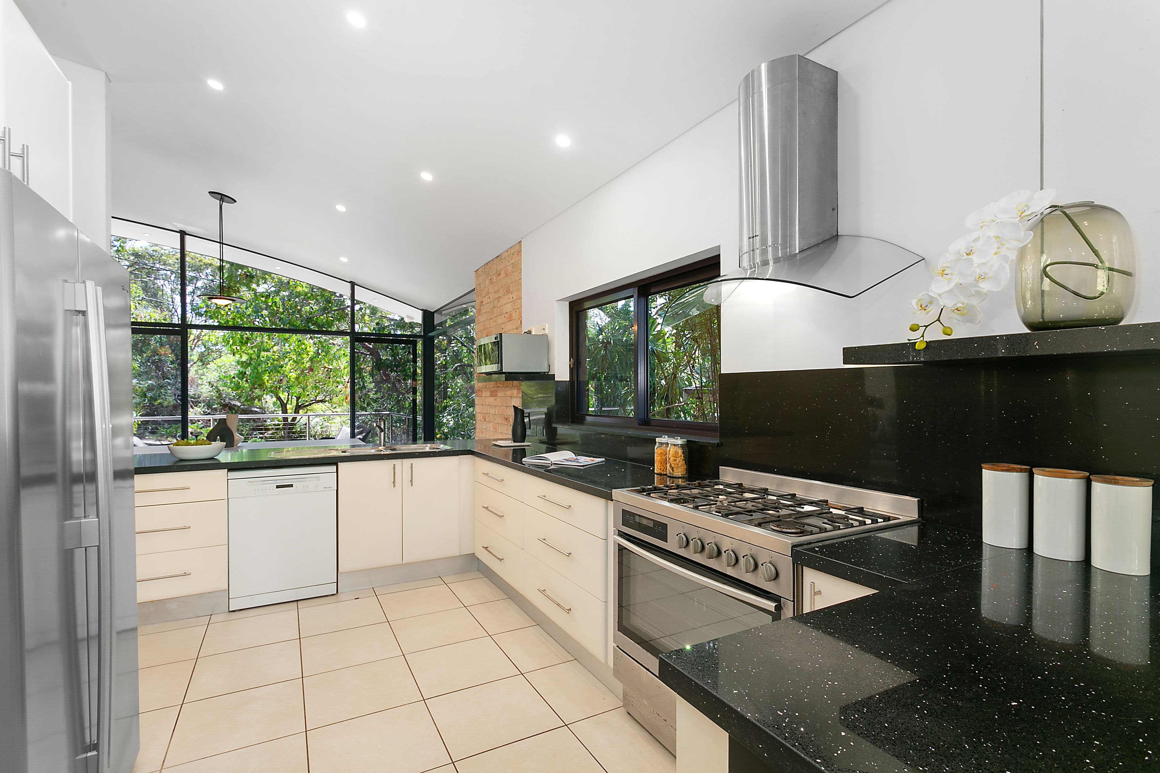 113 Campbell Parade, Manly Vale NSW 2093, Manly Vale - Thumbnail 7