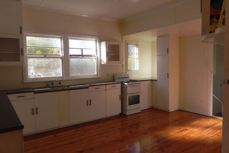 8 Florence, PITTSWORTH QLD 4356, Pittsworth - Thumbnail 8
