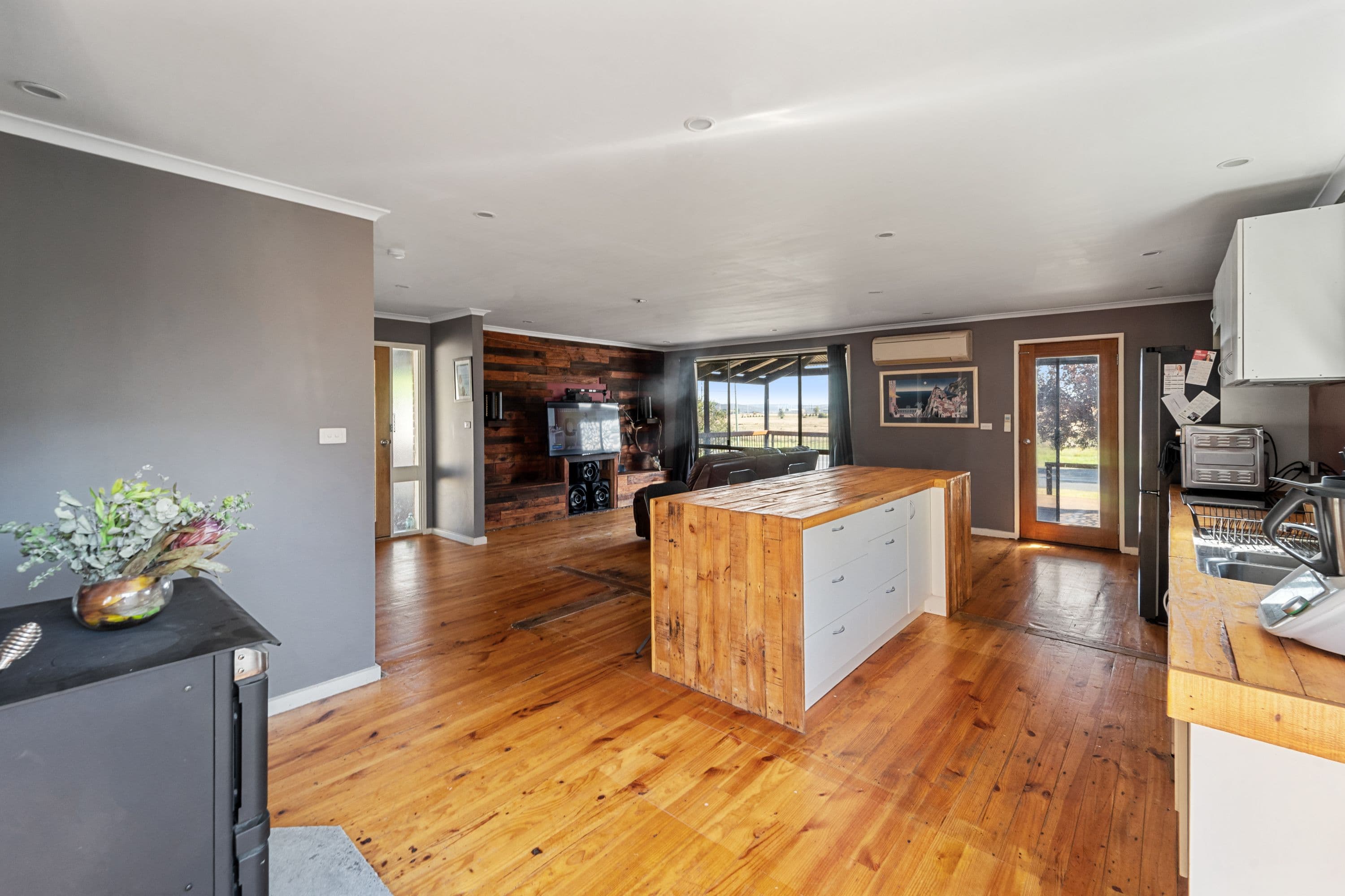 22 Yareen Road, Cooma NSW 2630, Cooma - Thumbnail 5