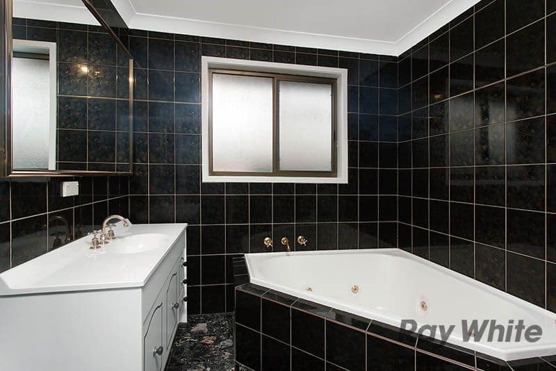27 Ranchby Avenue, Lake Heights NSW 2502, Lake Heights - Thumbnail 4