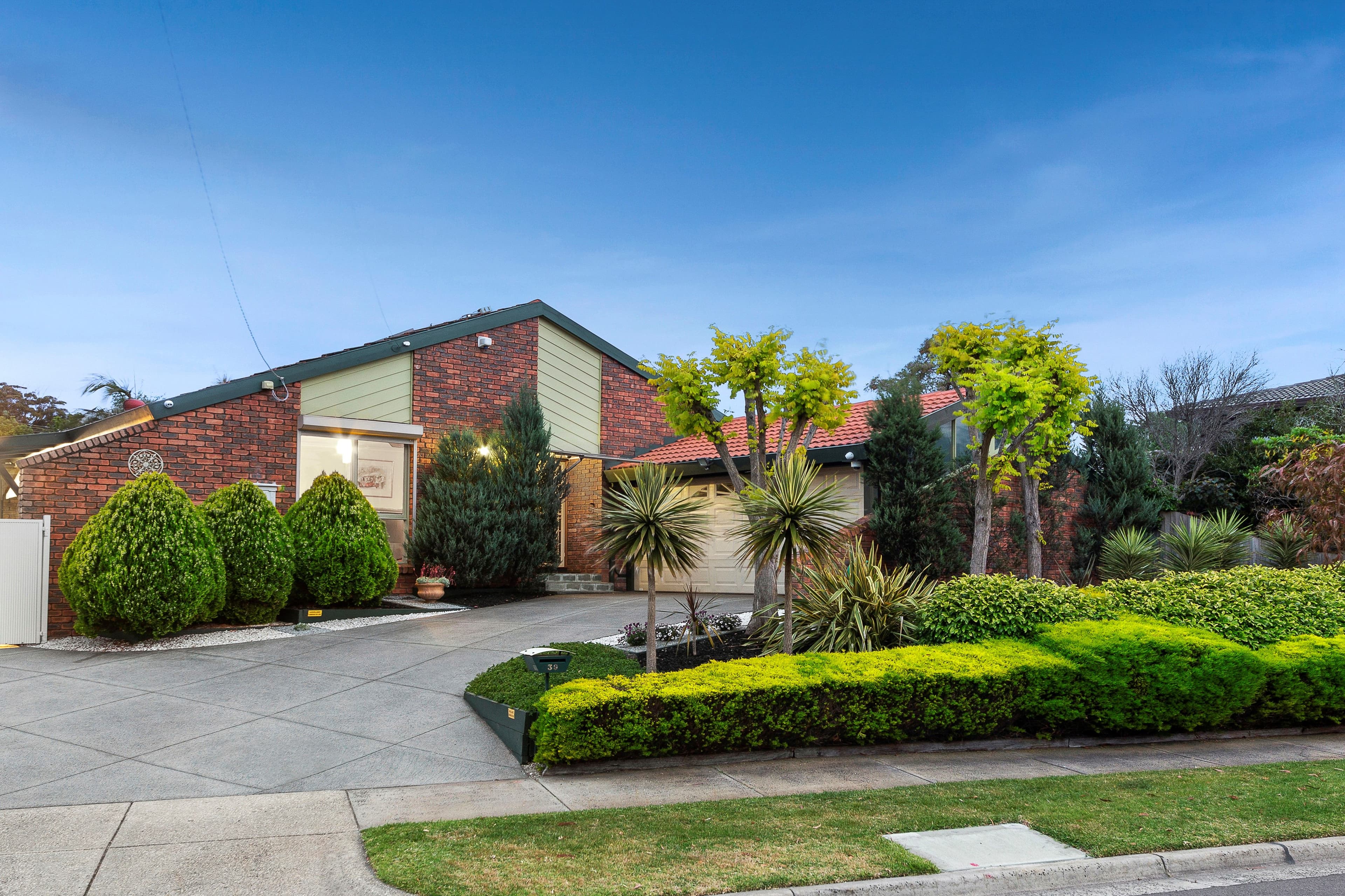 39 Brooklyn Avenue, Frankston VIC 3199, Frankston - Image 1