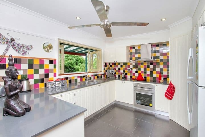 18 Kavieng Street, Trinity Beach QLD 4879, Trinity Beach - Thumbnail 2