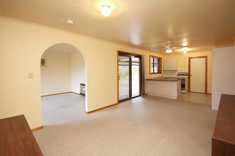 14 Sandler Grove, ABERFOYLE PARK SA 5159, Aberfoyle Park - Thumbnail 3