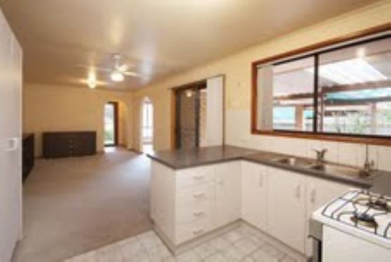 14 Sandler Grove, ABERFOYLE PARK SA 5159, Aberfoyle Park - Thumbnail 4