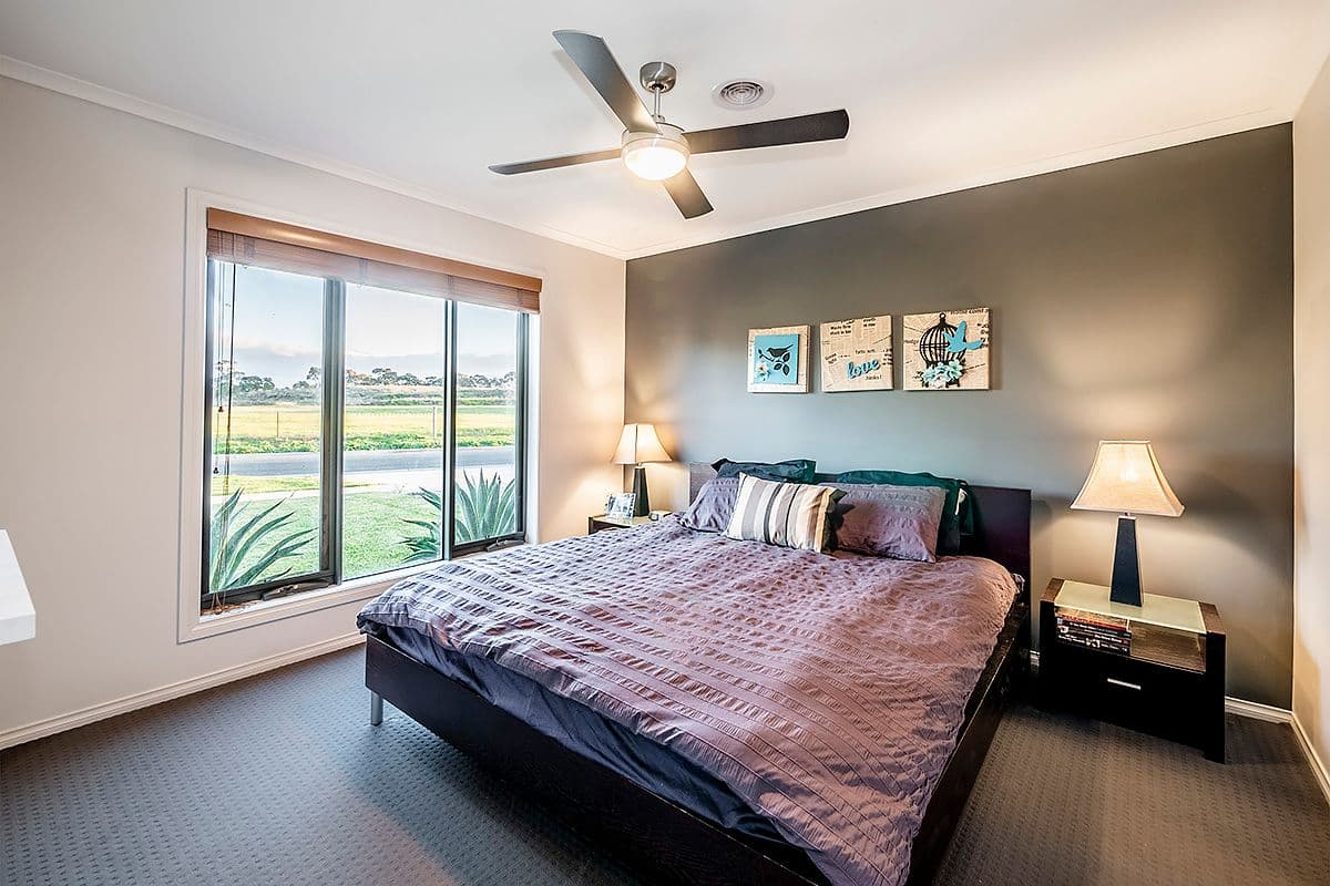 36 Pyrenees Road, Clyde VIC 3978, Clyde - Thumbnail 3