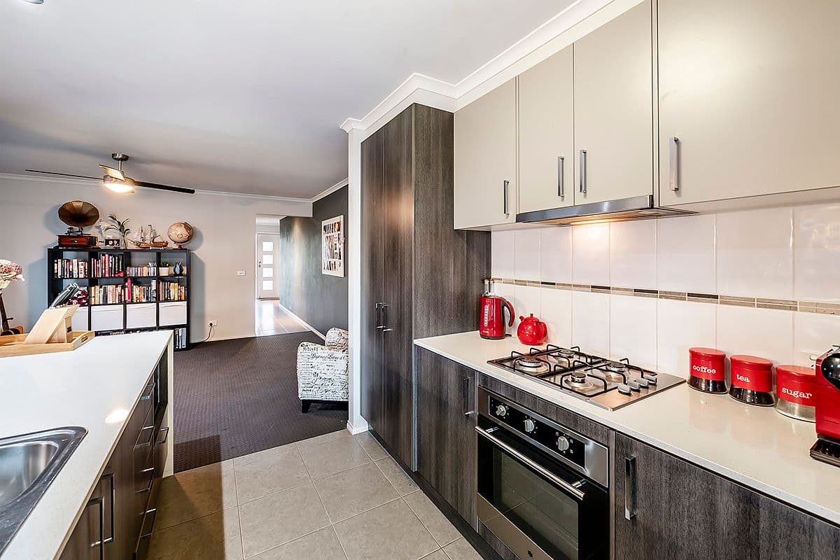 36 Pyrenees Road, Clyde VIC 3978, Clyde - Thumbnail 6