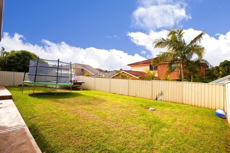 20 Wallis Crescent, CECIL HILLS NSW 2171, Cecil Hills - Thumbnail 2