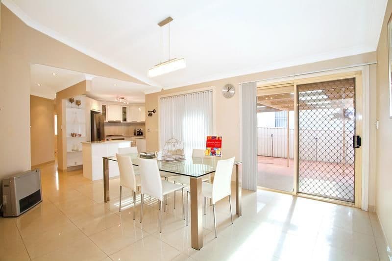 20 Wallis Crescent, CECIL HILLS NSW 2171, Cecil Hills - Thumbnail 4