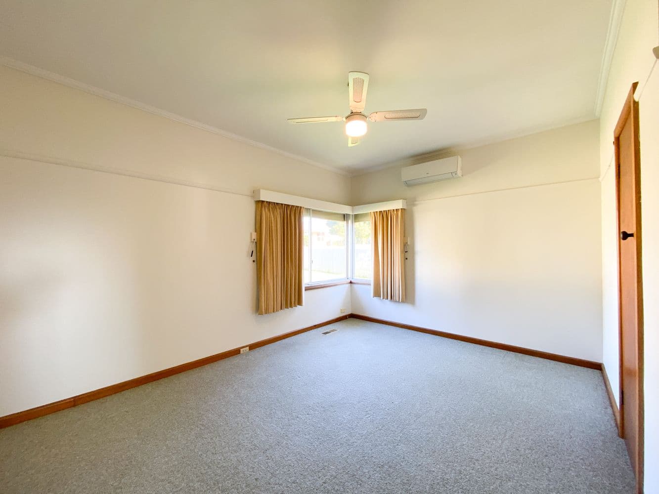 26 Hopetoun Street, Camperdown VIC 3260, Camperdown - Thumbnail 8