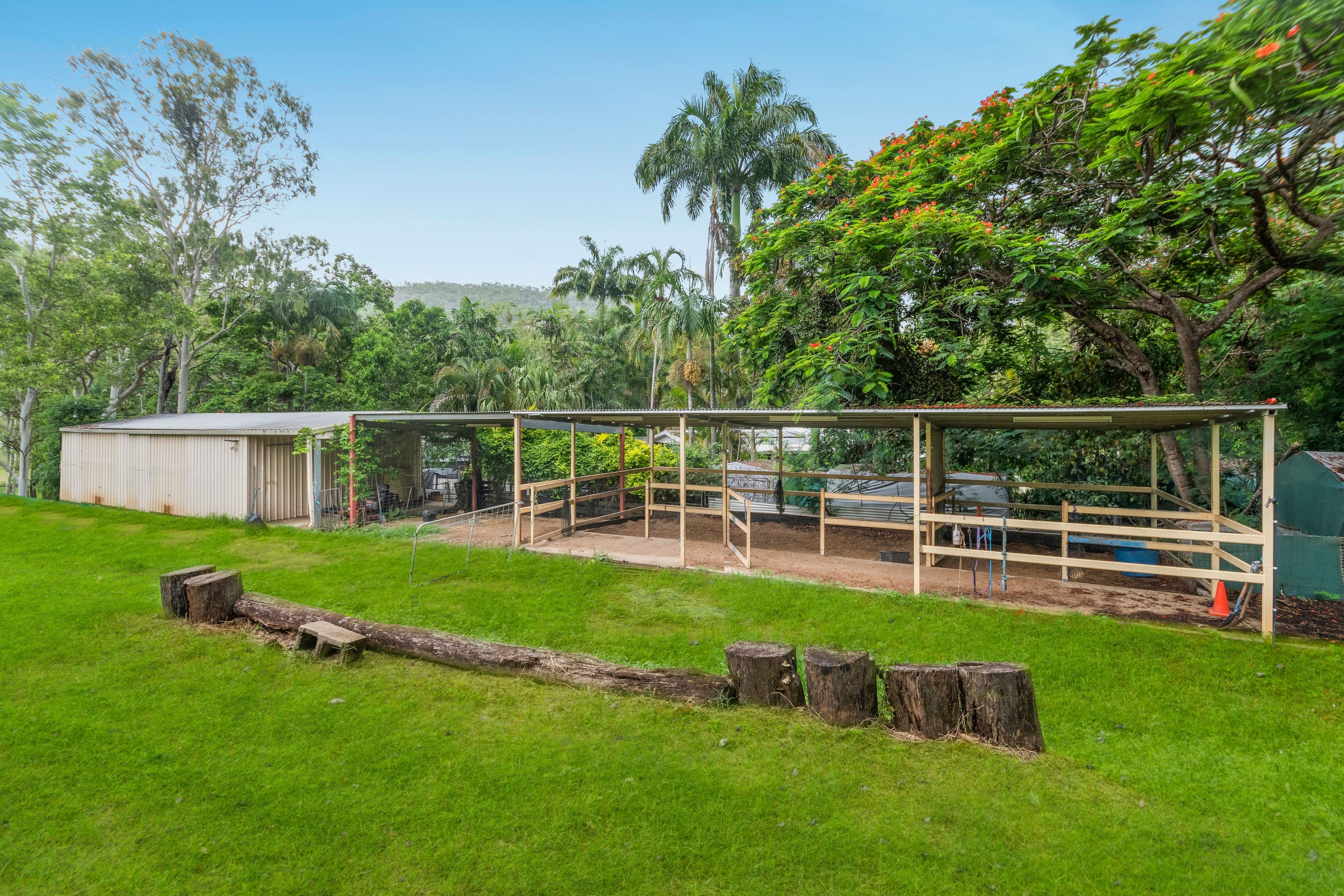 26 Mt Elliot Drive, Alligator Creek QLD 4816, Alligator Creek - Thumbnail 2