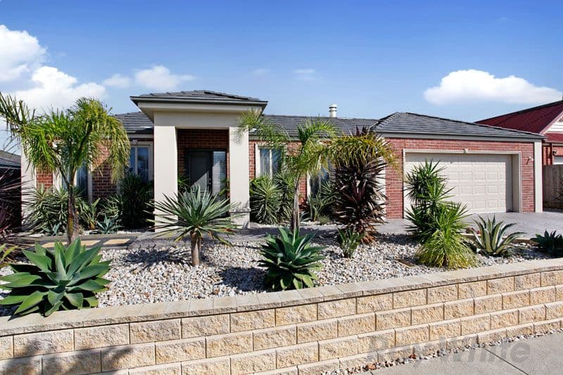 21 Ashmore Avenue, NARRE WARREN SOUTH VIC 3805, Narre Warren South - Image 1