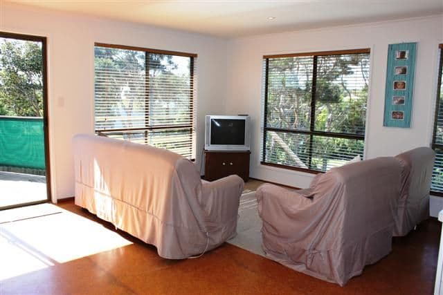 32 First Avenue, CAPE WOOLAMAI VIC 3925, Cape Woolamai - Thumbnail 2