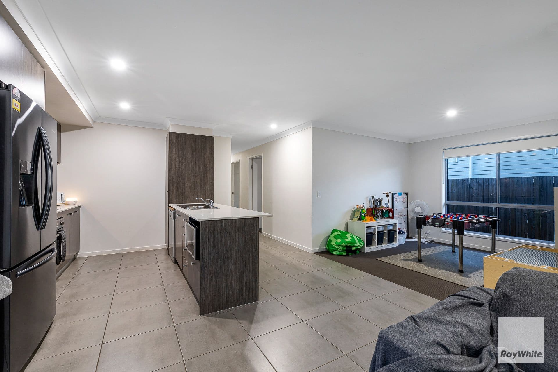 42 Swansea Circuit, Redland Bay QLD 4165, Redland Bay - Thumbnail 8