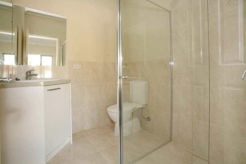 25 Kneale Drive, BOX HILL NORTH VIC 3129, Box Hill North - Thumbnail 4