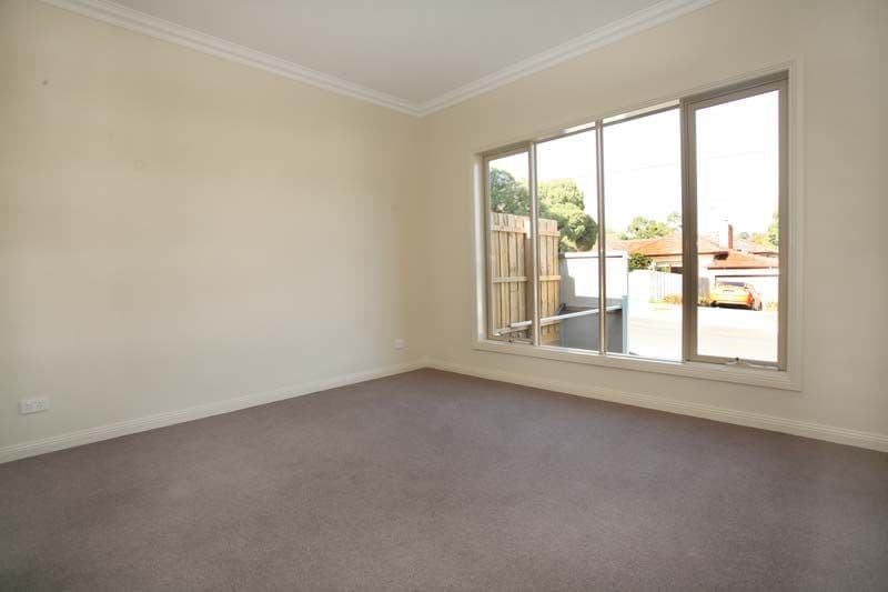 25 Kneale Drive, BOX HILL NORTH VIC 3129, Box Hill North - Thumbnail 6