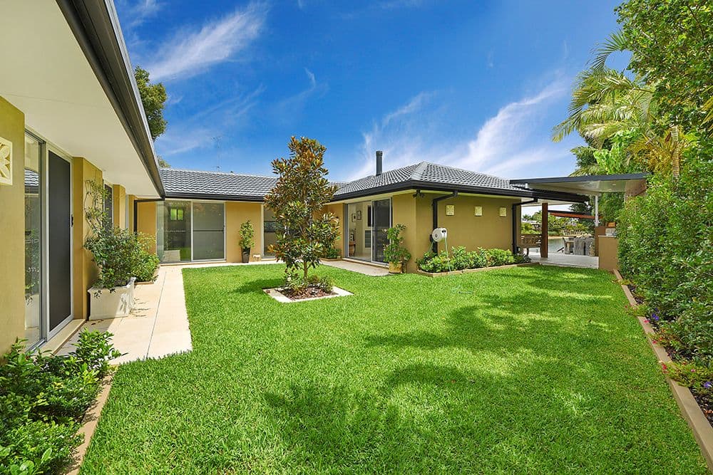 3 Balmoral Avenue, Sorrento QLD 4217, Sorrento - Thumbnail 4