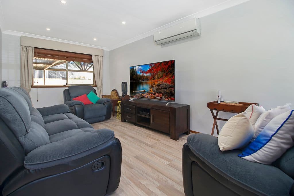27 Kitchen Place, West Hoxton - Thumbnail 6