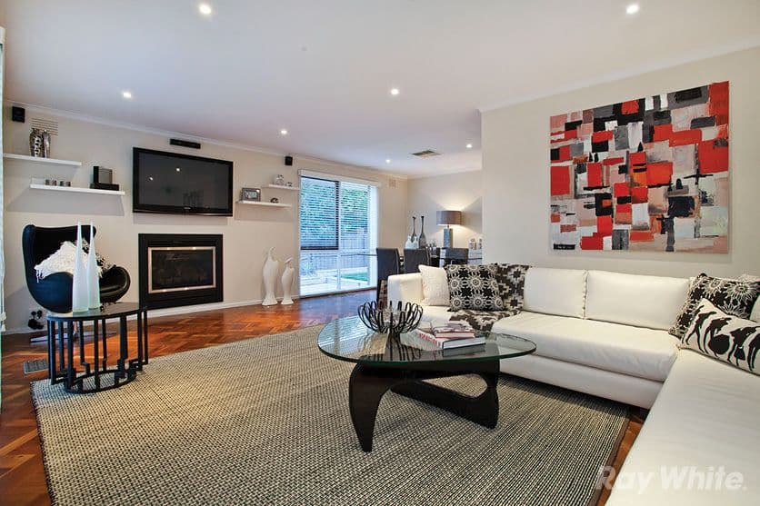 2 Maitland Close, Mulgrave VIC 3170, Mulgrave - Thumbnail 2