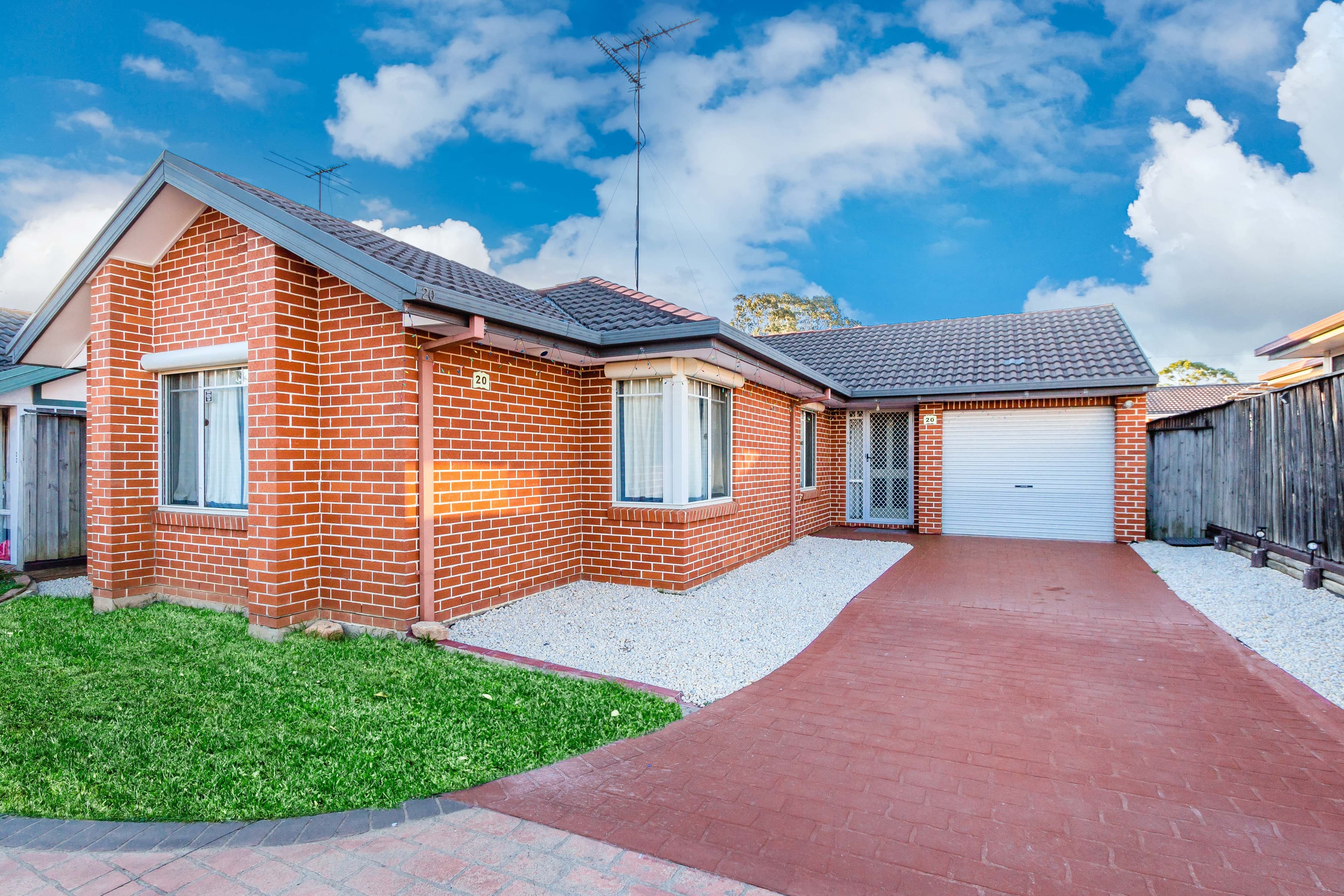 20 Balmain Place, Doonside - Image 1
